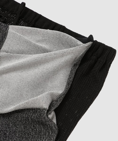 TAN(タン)の「BLOCK CHECKED SCALF DRESS(ドレス・レディース・ブラック・FREE)」の5枚目の写真