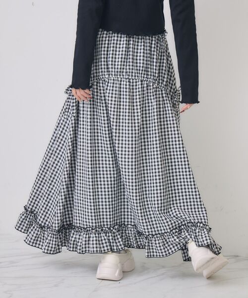 ems excite（エムズエキサイト）の「ハイウエストドロストフレアSK（スカート・レディース・オフホワイト/ブラック系その他2/ブラック・FREE）」の14枚目の写真