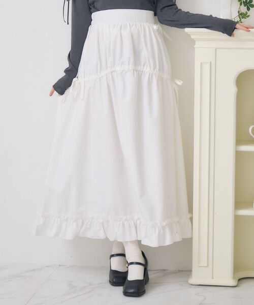 ems excite（エムズエキサイト）の「ハイウエストドロストフレアSK（スカート・レディース・オフホワイト/ブラック系その他2/ブラック・FREE）」の19枚目の写真