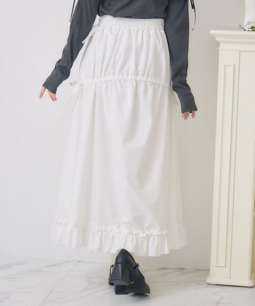 ems excite（エムズエキサイト）の「ハイウエストドロストフレアSK（スカート・レディース・オフホワイト/ブラック系その他2/ブラック・FREE）」の22枚目の写真