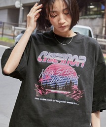 ヴィンテージライクデザイングラフィックプリント半袖Tシャツ