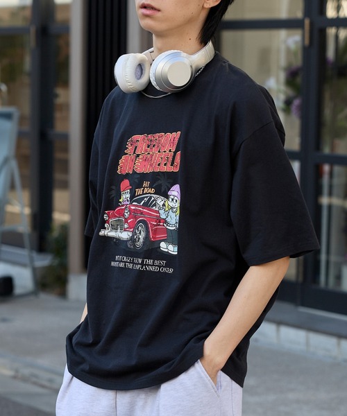 MONO-MART(モノマート)の「ヴィンテージライクデザイングラフィックプリント半袖Tシャツ(Tシャツ/カットソー・レディース・ブラック系1/ブラック系3/スミクロ/ブラック系/ホワイト系/ブラック系2/オフホワイト/ブラック系5/ブラック系4・M/L)」の11枚目の写真