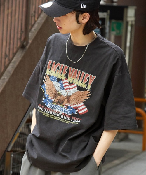 ヴィンテージライクデザイングラフィックプリント半袖Tシャツ MONO