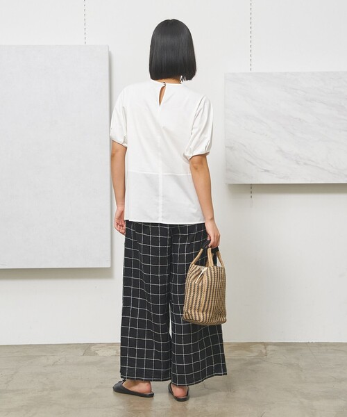 J.PRESS YORK STREET(ジェイプレスヨークストリート)の「【WOMEN】リネンライクリラックス ワイドパンツ(その他パンツ・レディース・グレー系/ライトグリーン系/ネイビー系/ダルブルー系/ブラック系3・F)」の8枚目の写真