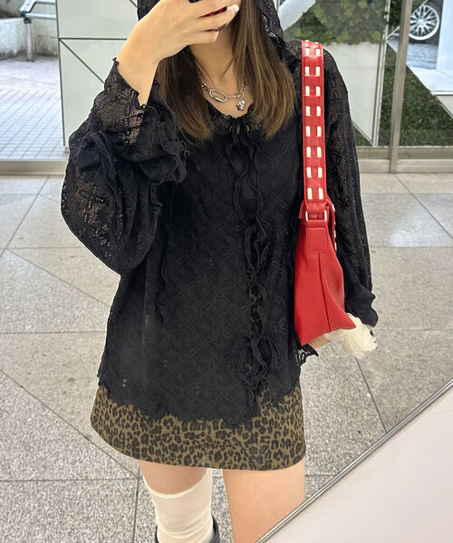CIAOPANIC（チャオパニック）の「レースメローフーディートップス（Tシャツ/カットソー・レディース・ブラック/アイボリー/オフホワイト/ブラウン/カーキ/サックスブルー/ホワイト・ONE SIZE）」の21枚目の写真