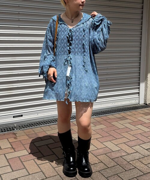 CIAOPANIC（チャオパニック）の「レースメローフーディートップス（Tシャツ/カットソー・レディース・ブラック/アイボリー/オフホワイト/ブラウン/カーキ/サックスブルー・ONE SIZE）」の9枚目の写真