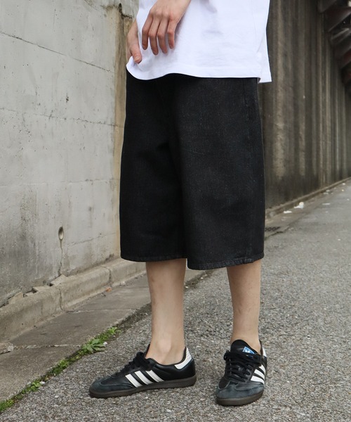 FIRST DOWN（ファーストダウン）の「【FIRST DOWN/ファーストダウン】BAGGY FIT SHORT JEAN/ バギーフィット ショートジーン（デニムパンツ・メンズ・ネイビー/ライトブルー/ブラック・XL/L/M）」の7枚目の写真