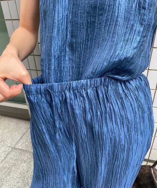 AIC.（エーアイシー）の「ビンテージサテンイージーパンツ/セットアップ可能（その他パンツ・レディース・グレイッシュベージュ/ネイビー・FREE）」の7枚目の写真