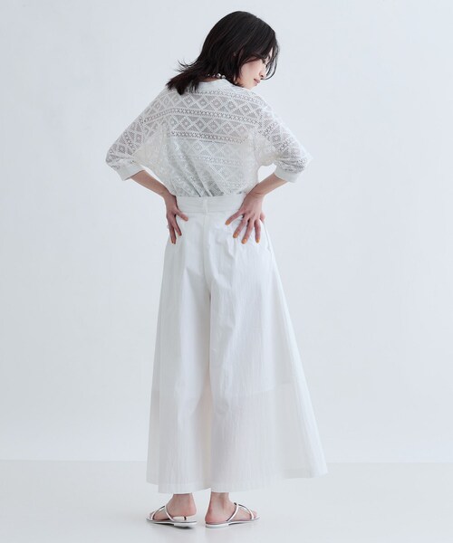 GALLEST（ギャレスト）の「【セットアップ可能】ペーパーライクタックフレアパンツ（その他パンツ・レディース・ブラック/ベージュ/ホワイト・38/36/40）」の16枚目の写真