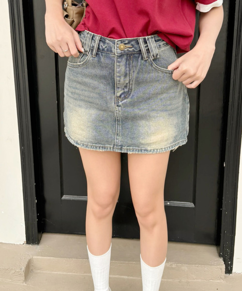 【関税込み】Diesel グレー De-Ada-Fsg デニム ミニスカート DE-ADA-FSG1 Skirt in overdyed floating-threads denim｜グレー