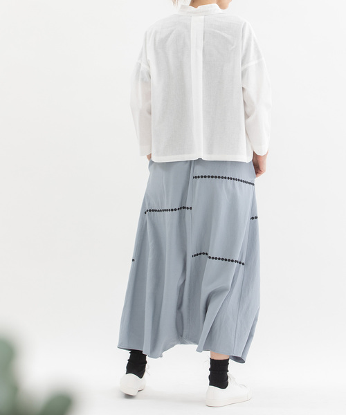 nop de nod(ノップドゥノッド)の「リネンコットンダッチカラージャケットシャツ(シャツ/ブラウス・レディース・オフホワイト/ブラック/ライトブルー/カーキ・M)」の15枚目の写真