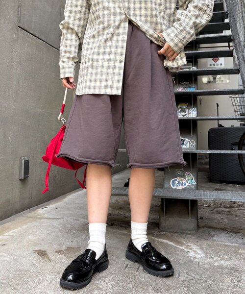 CIAOPANIC TYPY（チャオパニックティピー）の「【UNISEX】アソート柄スウェットハーフパンツ（その他パンツ・レディース・グレー/チャコールグレー/カーキ・MEDIUM/LARGE）」の17枚目の写真