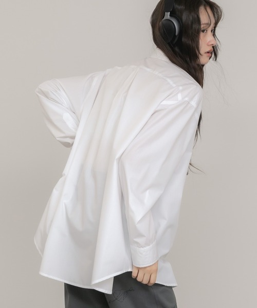 HEILIS(ヘイリス)の「【新色追加】【original】刺繍入りオーバーサイズアソートシャツ/オフホワイト ブルー 青シャツ 白 青 茶 無地 ストライプ チェック ピンク バターイエロー イエロー ブラウン ネイビー ベージュ 刺繍 オフィスカジュアル シンプル ユニセックス オーバー ルーズ ワンポイント ノームコア 韓国 長袖 エンブロイダリー オフィスカジュアル シンプル カジュアル 春服 秋服 冬服 レイヤード(シャツ/ブラウス・レディース・ブルー/ブラウン系その他/イエロー系その他/ピンク系その他/ブルー系その他/オフホワイト/ピンク/イエロー/ベージュ/ネイビー・FREE)」の19枚目の写真