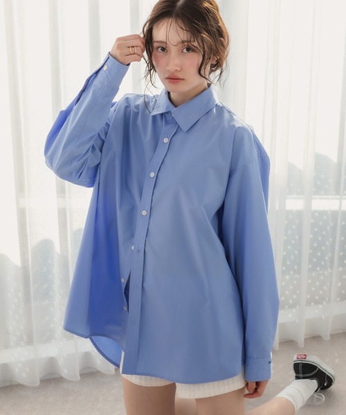 HEILIS(ヘイリス)の「【新色追加】【original】刺繍入りオーバーサイズアソートシャツ/オフホワイト ブルー 青シャツ 白 青 茶 無地 ストライプ チェック ピンク バターイエロー イエロー ブラウン ネイビー ベージュ 刺繍 オフィスカジュアル シンプル ユニセックス オーバー ルーズ ワンポイント ノームコア 韓国 長袖 エンブロイダリー オフィスカジュアル シンプル カジュアル 春服 秋服 冬服 レイヤード(シャツ/ブラウス・レディース・ブルー/ブラウン系その他/イエロー系その他/ピンク系その他/ブルー系その他/オフホワイト/ピンク/イエロー/ベージュ/ネイビー・FREE)」の14枚目の写真