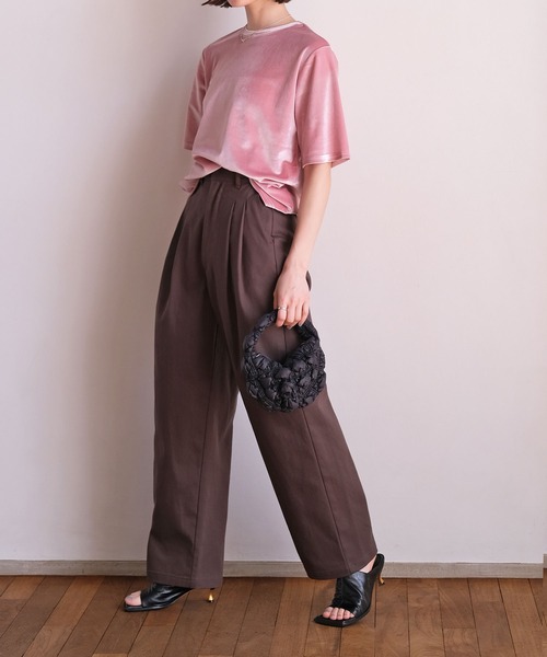 akte ベロアトップス AKTE（アクテ）の「ポイントスリーブハイネックベロアトップス