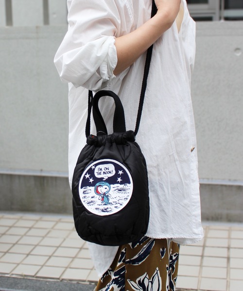 HOUSTON(ヒューストン)の「HOUSTON / PEANUTS EFFECT BAG(FLYING ACE/ASTRONATS) / 6886/6887(ショルダーバッグ・レディース・ベージュ系その他/ベージュ/ブラック/ブラック系その他・ONESIZE)」の3枚目の写真