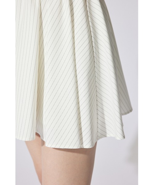 rienda（リエンダ）の「バストフレアミニワンピース 秋服（ワンピース・レディース・ライトブルー/ブラック/ベージュ系その他/ホワイト系その他・SMALL/MEDIUM）」の15枚目の写真