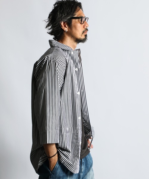 The DUFFER of ST.GEORGE(ザダファーオブセントジョージ)の「JAMES FABRIC 3Q STRIPE SHIRT OUTER:ジェームスファブリック 7分袖 シャツアウター(シャツ/ブラウス・メンズ・グレー/ネイビー・MEDIUM/LARGE)」の2枚目の写真
