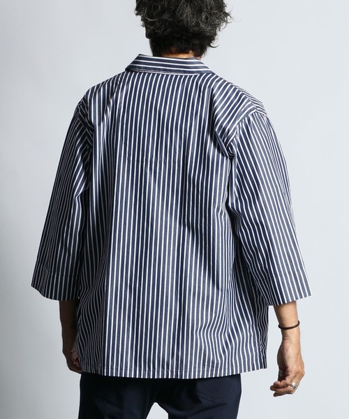 The DUFFER of ST.GEORGE(ザダファーオブセントジョージ)の「JAMES FABRIC 3Q STRIPE SHIRT OUTER:ジェームスファブリック 7分袖 シャツアウター(シャツ/ブラウス・メンズ・グレー/ネイビー・MEDIUM/LARGE)」の8枚目の写真