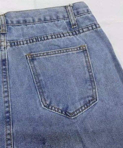 maison de LATIR(メゾンドラティール)の「ルーズシルエットがオシャレなストレートモップデニム(その他パンツ・レディース・ライトブルー/ブラック/ブルー・M/L/XL)」の6枚目の写真