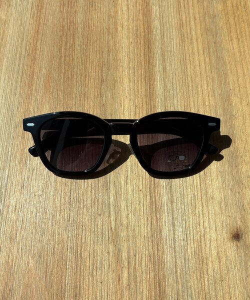 DouDou(ドゥドゥ)の「調光/ブルーライトカットサングラス(サングラス・レディース・グレー/ブラック/ブラウン・FREE)」の22枚目の写真