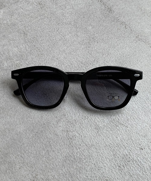 DouDou(ドゥドゥ)の「調光/ブルーライトカットサングラス(サングラス・レディース・グレー/ブラック/ブラウン・FREE)」の2枚目の写真