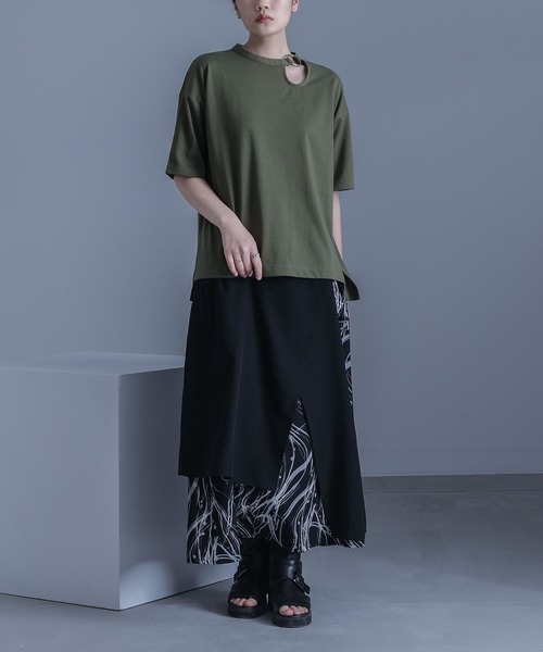 kOhAKU（コハク）の「『異素材ラップフレアスカート』（スカート・レディース・ベージュ/ブラック・1/2）」の14枚目の写真