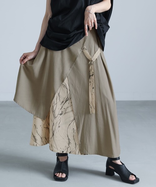 kOhAKU（コハク）の「『異素材ラップフレアスカート』（スカート・レディース・ベージュ/ブラック・1/2）」の6枚目の写真