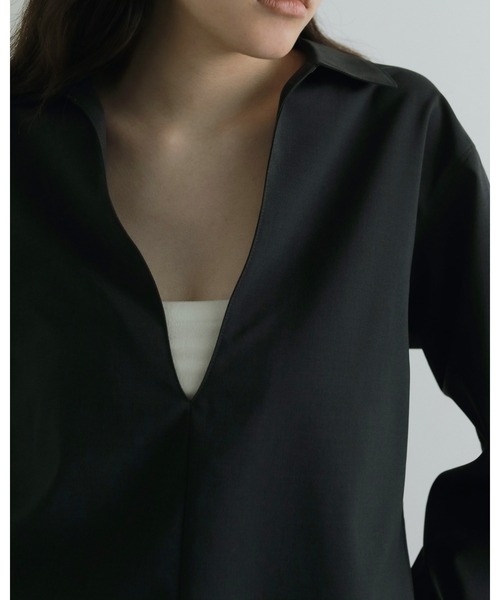 anuke（アンヌーク）の「Deep Skipper Shirts（シャツ/ブラウス・レディース・オリーブ/チャコールグレー・FREE）」の5枚目の写真