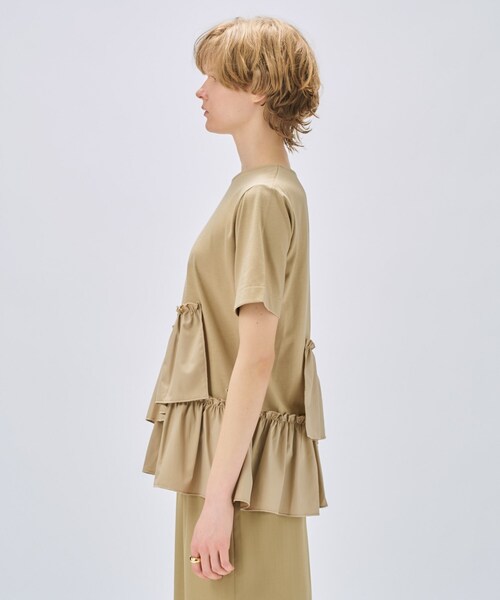 cloenc(クロエンス)の「【マシンウォッシュ】イレヘムフリルプルオーバー(Tシャツ/カットソー・レディース・ブラック/ホワイト/ベージュ・02)」の18枚目の写真