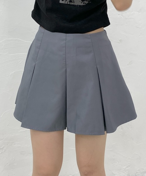 lilful(リルフル)の「【インパン付き】プリーツ無地シンプルミニスカート(スカート・レディース・ブラック/ブラウン/グレー・S/M/L)」の5枚目の写真