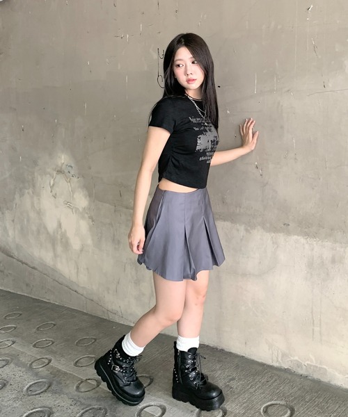 lilful(リルフル)の「【インパン付き】プリーツ無地シンプルミニスカート(スカート・レディース・ブラック/ブラウン/グレー・S/M/L)」の6枚目の写真