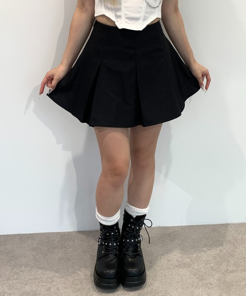 lilful(リルフル)の「【インパン付き】プリーツ無地シンプルミニスカート(スカート・レディース・ブラック/ブラウン/グレー・S/M/L)」の14枚目の写真
