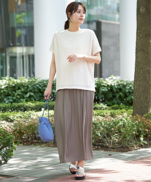 ikka(イッカ)の「アイレットレースプルオーバー(Tシャツ/カットソー・レディース・オフホワイト/ブラック/グリーン/ダークベージュ/ブルー・S/L/M)」の11枚目の写真