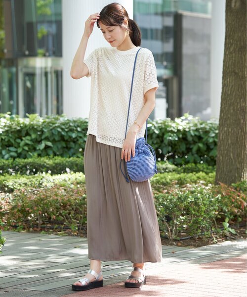 ikka(イッカ)の「アイレットレースプルオーバー(Tシャツ/カットソー・レディース・オフホワイト/ブラック/グリーン/ダークベージュ/ブルー・S/L/M)」の13枚目の写真