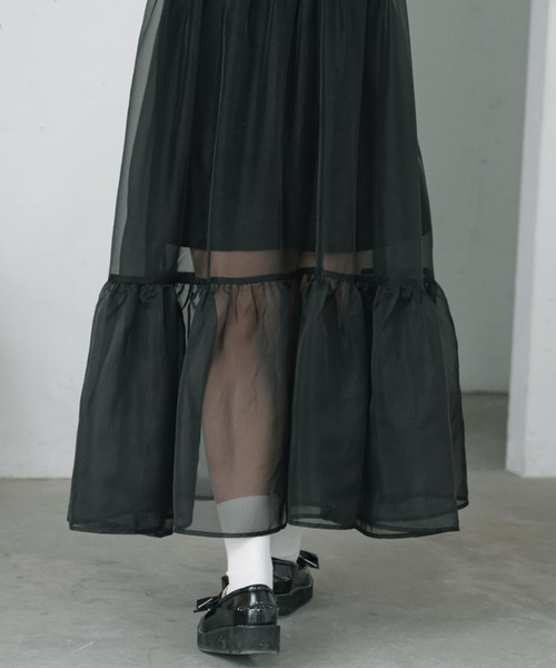 INTER FACTORY（インターファクトリー）の「【mayuka】 - メレンゲシアーロングワンピース - made in INTER FACTORY（ワンピース・レディース・ブラック/ホワイト・FREE）」の16枚目の写真