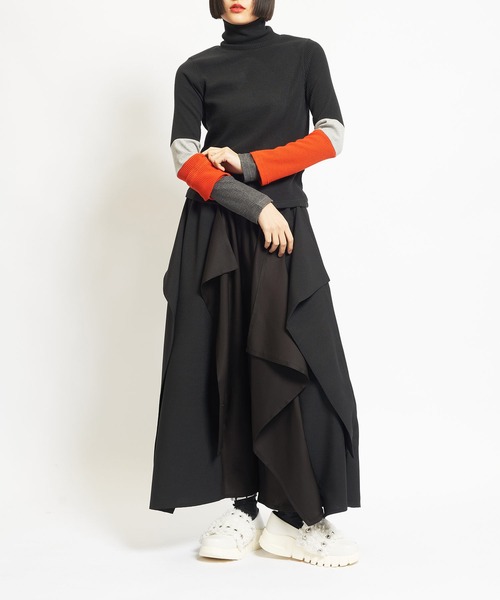 gomme（ゴム）の「リブニット　レイヤーアームＴ（Tシャツ/カットソー・レディース・チャコールグレー/ブラック・MEDIUM）」の4枚目の写真