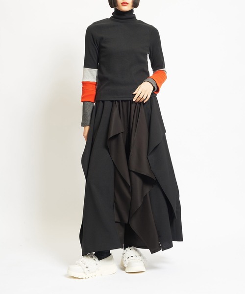 gomme（ゴム）の「リブニット　レイヤーアームＴ（Tシャツ/カットソー・レディース・チャコールグレー/ブラック・MEDIUM）」の5枚目の写真