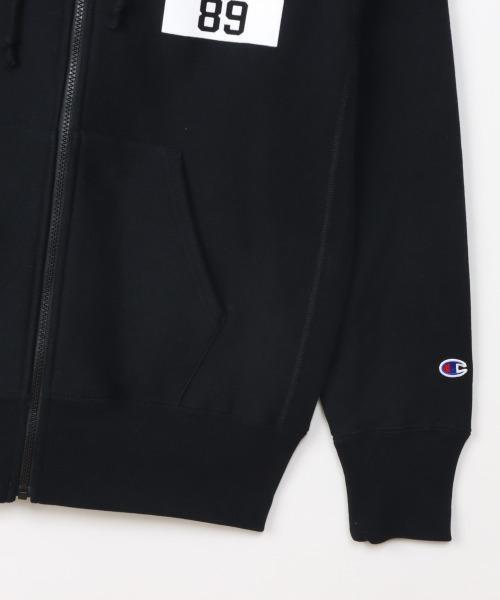 Champion(チャンピオン)の「Champion/チャンピオン/REVERSE WEAVE ZIP HOODED SWEATSHIRT(パーカー・メンズ・グレー/ブラック・MEDIUM/LARGE/X-LARGE)」の8枚目の写真