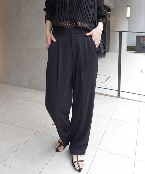 CORNERS（コーナーズ）の「ハイウエストスラックスパンツ（スラックス・レディース・ダークブラウン/グレイッシュベージュ/ブラック・マルチサイズ）」の2枚目の写真