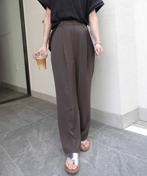 CORNERS（コーナーズ）の「ハイウエストスラックスパンツ（スラックス・レディース・ダークブラウン/グレイッシュベージュ/ブラック・マルチサイズ）」の11枚目の写真