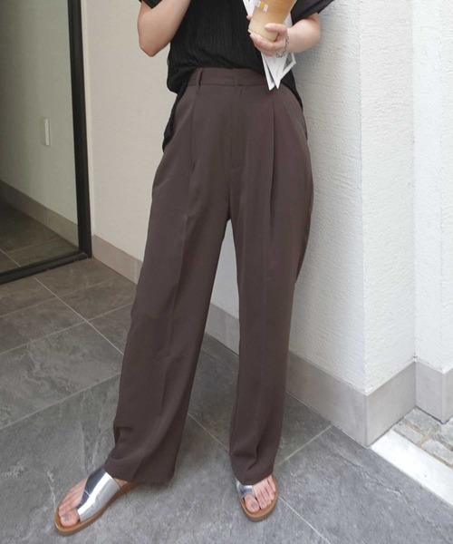 CORNERS（コーナーズ）の「ハイウエストスラックスパンツ（スラックス・レディース・ダークブラウン/グレイッシュベージュ/ブラック・マルチサイズ）」の9枚目の写真