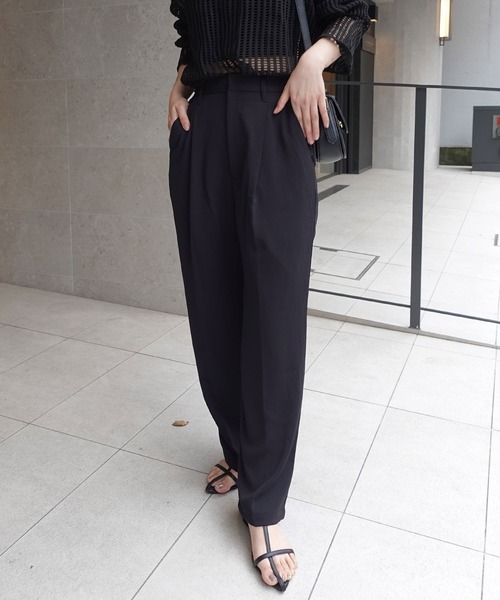 CORNERS（コーナーズ）の「ハイウエストスラックスパンツ（スラックス・レディース・ダークブラウン/グレイッシュベージュ/ブラック・マルチサイズ）」の14枚目の写真