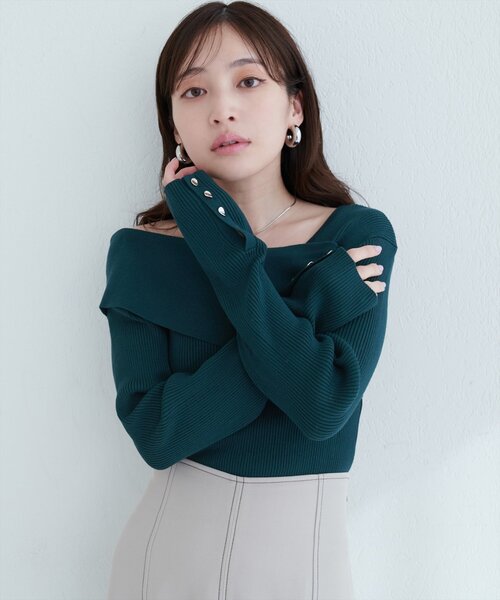 natural couture(ナチュラルクチュール)の「アシメオフショル長袖ニット(ニット/セーター・レディース・ブラック/サックスブルー/ブラウン/ボルドー/アイボリー/グリーン/グレイッシュベージュ・FREE)」の22枚目の写真