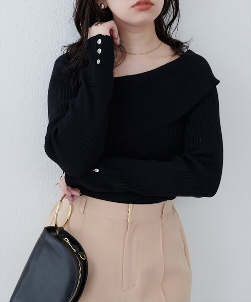 natural couture(ナチュラルクチュール)の「アシメオフショル長袖ニット(ニット/セーター・レディース・ブラック/サックスブルー/ブラウン/ボルドー/アイボリー/グリーン/グレイッシュベージュ・FREE)」の3枚目の写真