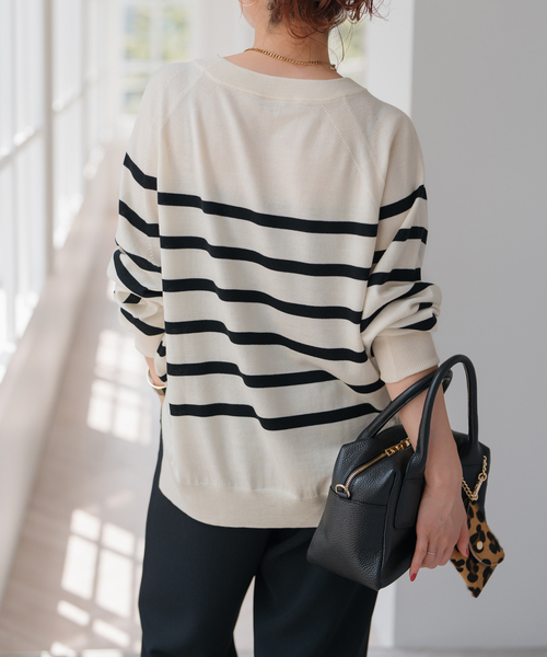 Spick & Span（スピックアンドスパン）の「ウォッシャブルラグランスリーブプルオーバー（ニット/セーター・レディース・その他2/ブラック/ブラウン/レッド・FREE）」の20枚目の写真