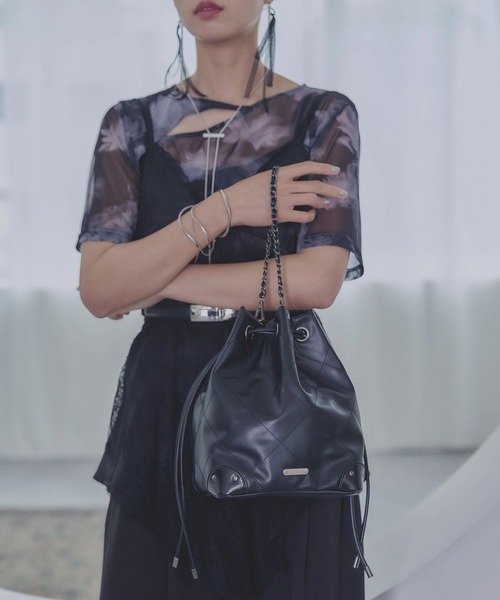 HARE（ハレ）の「キルティングキンチャクバッグ(HARE)（ショルダーバッグ・レディース・ブラック・FREE）」の22枚目の写真