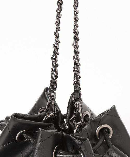 HARE（ハレ）の「キルティングキンチャクバッグ(HARE)（ショルダーバッグ・レディース・ブラック・FREE）」の7枚目の写真