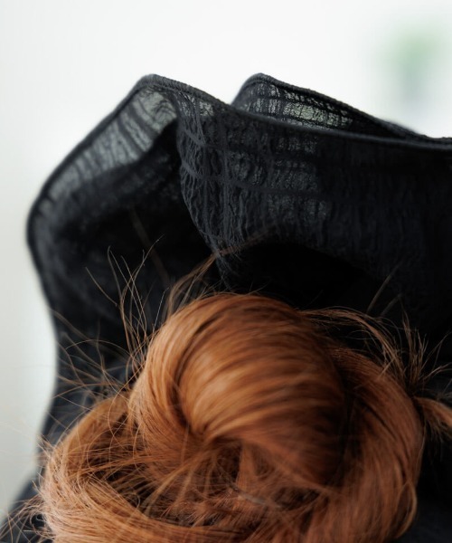 flower（フラワー）の「ビッグセーラーシュシュ（シュシュ・レディース・アイボリー/ブラック・FREE）」の11枚目の写真