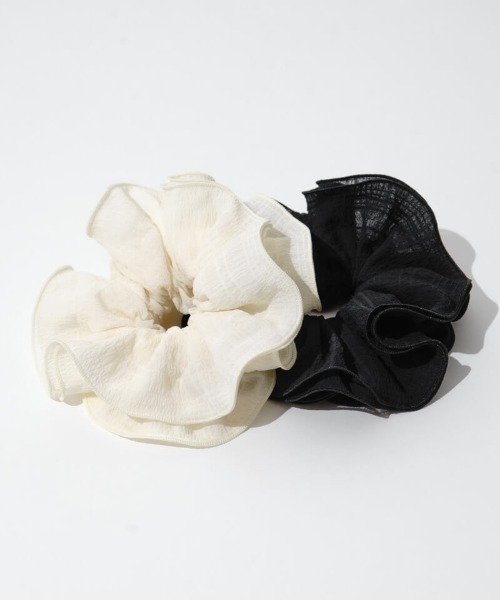 flower（フラワー）の「ビッグセーラーシュシュ（シュシュ・レディース・アイボリー/ブラック・FREE）」の10枚目の写真